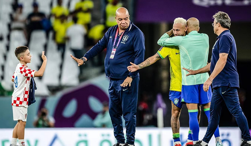 内马尔遭遇十五连败，加拿大队教练面临压力！